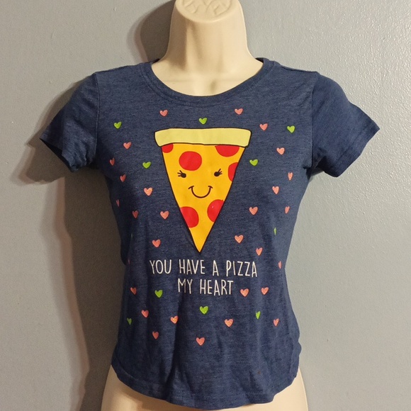 Evy of California girls you have a pizza my heart top with a slice of pizza - Picture 4 of 17
